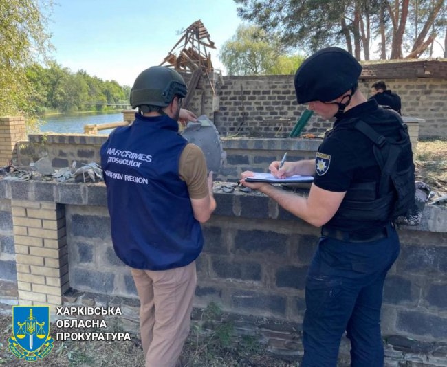 13 постраждалих, зокрема 8 дітей: моторошні фото удару по Балаклії