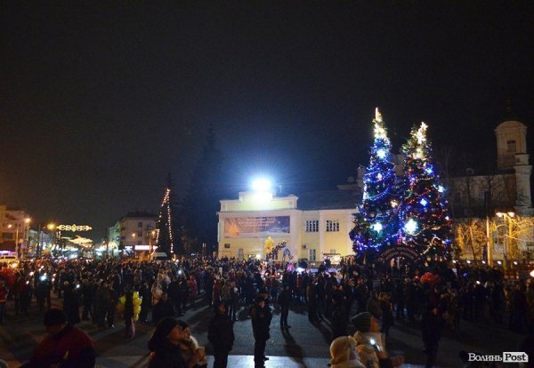 Як у Луцьку зустрічали Новий рік. ФОТО. ВІДЕО