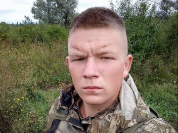 Раптово зупинилося серце 22-річного військового з Волині