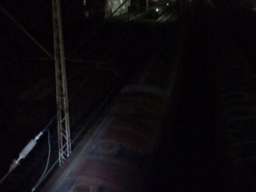 На залізничному вокзалі у Луцьку юнака уразило струмом. ВІДЕО