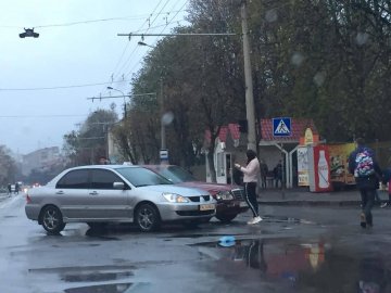 У Луцьку – аварія біля обласної лікарні