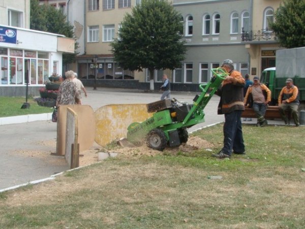 Як облагороджують центр Луцька. ФОТО