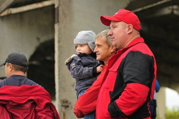 Автомотофестиваль під Луцьком: день перший. ФОТО. ВІДЕО