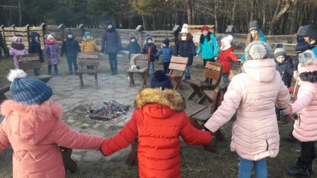 Волинські першокласники побували в гостях у Морозка