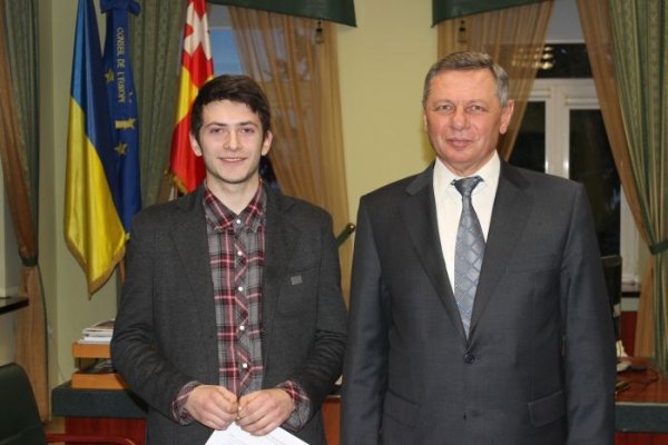 Як молодіжна рада Луцька «засідала» в кріслі мера. ФОТО