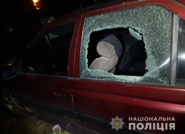 У Луцьку затримали серійного злодія, який за ніч обікрав аж 5 автівок. ФОТО