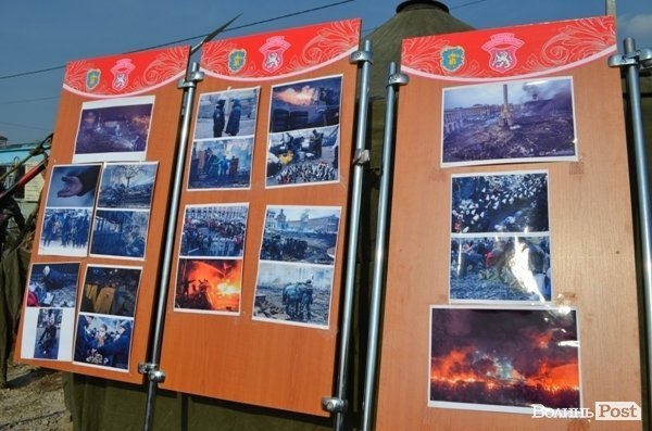 На Волині козаки і монахи допомагали воякам. ФОТО