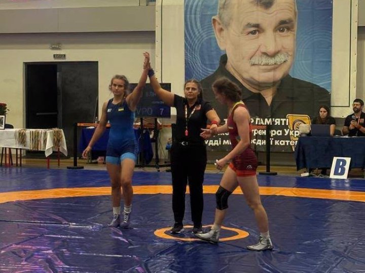 Волинська борчиня поїде в Лас-Вегас на чемпіонат світу. ФОТО