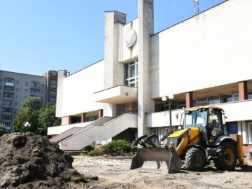 Ремонт луцького РАЦСу: чому не планують реконструювати Палац урочистих подій. ВІДЕО