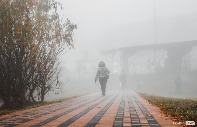 Туманний Луцьк: неймовірні фото 