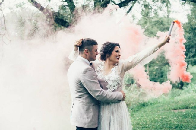 Неймовірно чуттєві знімки з весілля відомої луцької режисерки