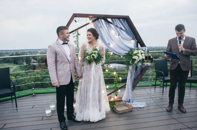 Неймовірно чуттєві знімки з весілля відомої луцької режисерки