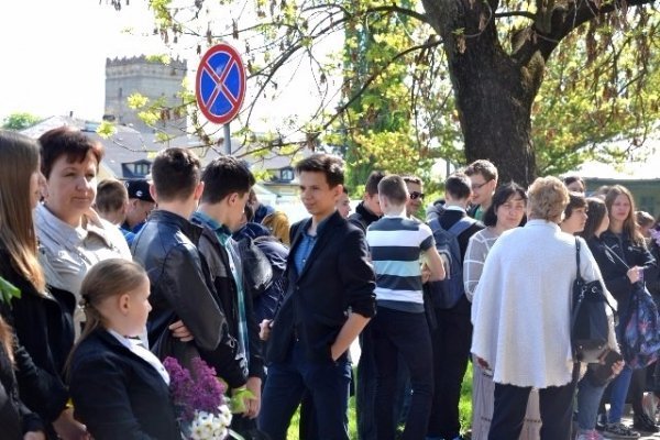 Лучани вшанували пам'ять людей, що постраждали внаслідок політичних репресій. ФОТО 