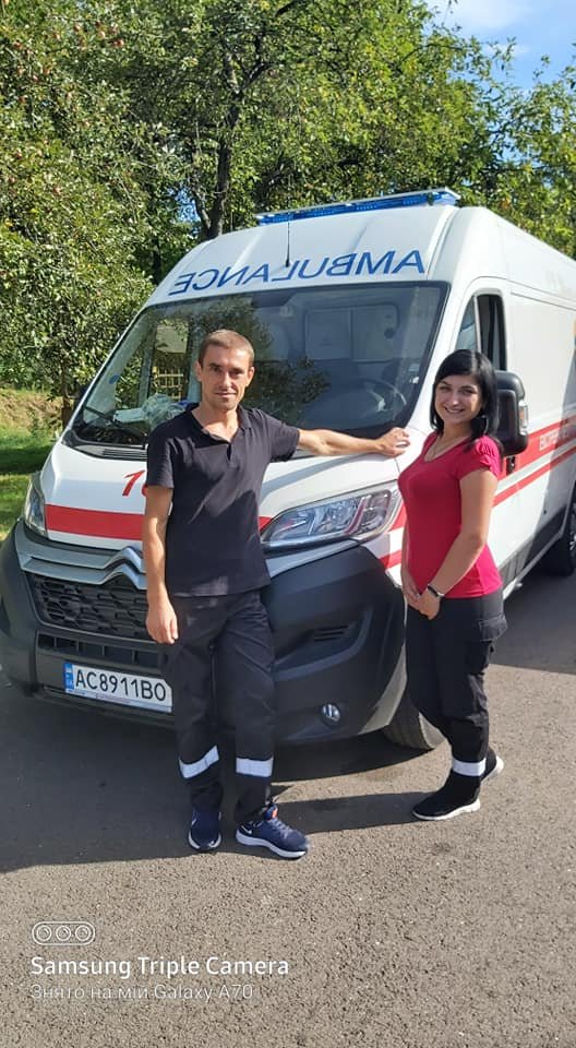 Волинським медикам передали три надсучасних «швидких» для транспортування хворих з важкою формою перебігу COVID-19