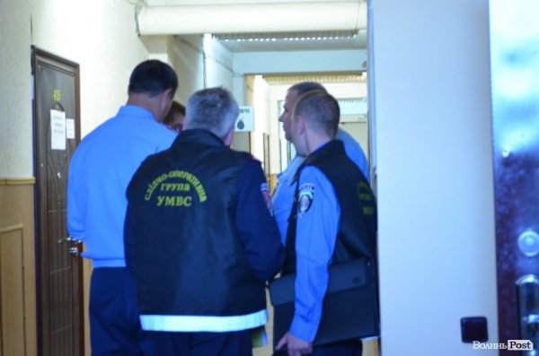 Невідомі влаштували погром у офісі Олени Голєвої