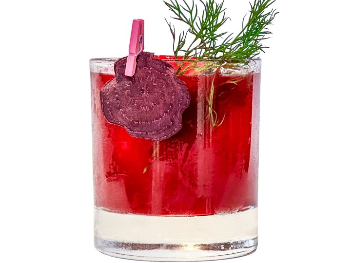 На Волині створили унікальний коктейль зі смаком борщу. ВІДЕО