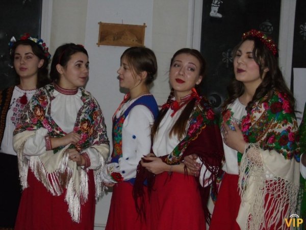 Луцькі студенти влаштували Андріївські вечорниці