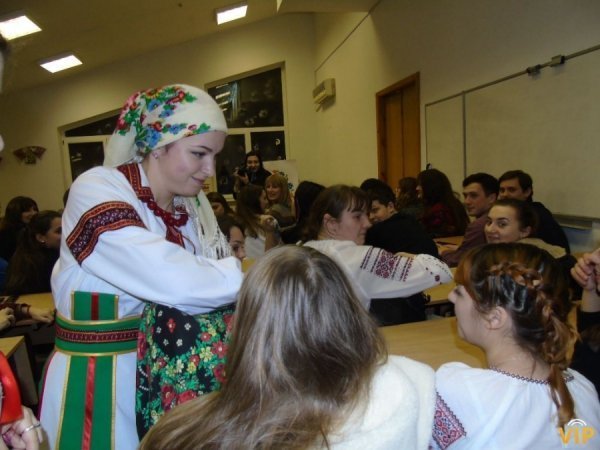 Луцькі студенти влаштували Андріївські вечорниці