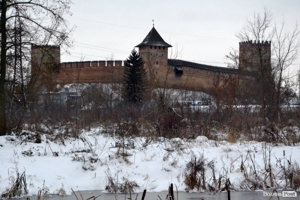Фото снігового ранку в Луцьку