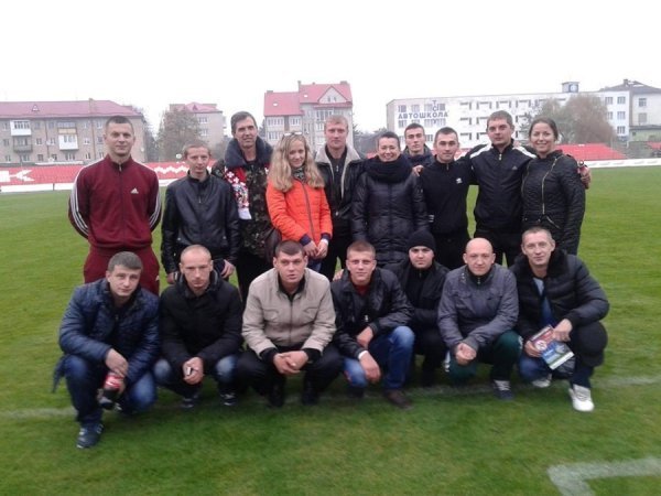 На матчі «Волинь»-«Олімпік» фанати займались благодійністю. ФОТО