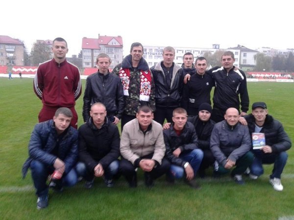 На матчі «Волинь»-«Олімпік» фанати займались благодійністю. ФОТО