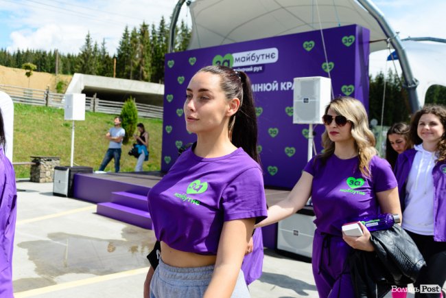 Мирна армія: десантниць Жіночого руху «За майбутнє» навчали, як захищати себе фізично та морально