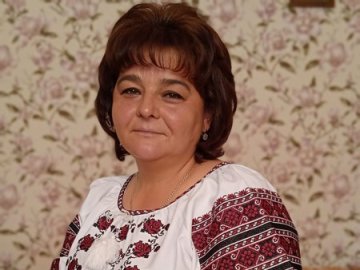 На цій справі не заробляє: рукодільниця з Волині вишила 32 ікони