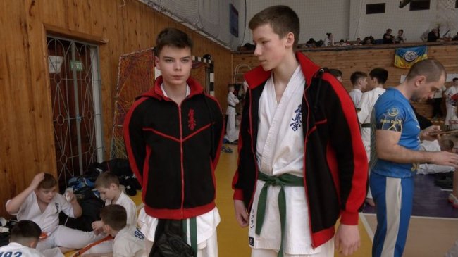 У дитячо-юнацькому чемпіонаті України з кіокушинкай карате у Луцьку взяли участь 250 спортсменів