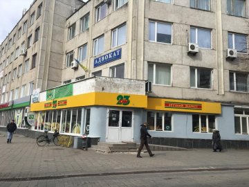 У центрі Луцька побили неповнолітнього хлопця 