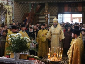 У храмі на Волині вперше відбулася архієрейська служба. ФОТО