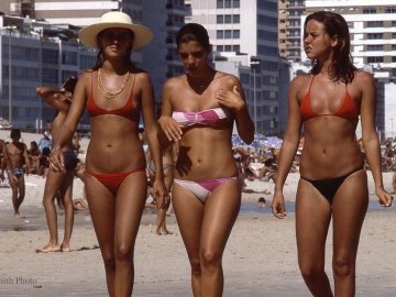 Бразилійки без силікону на найбільших пляжах світу. ФОТО