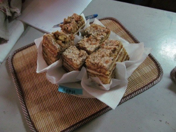 У Луцьку - благодійний аукціон хендмейду. ФОТО