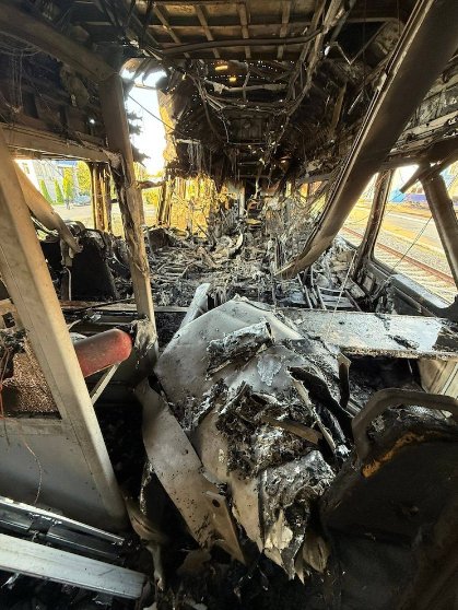 Росія цілеспрямовано атакувала пасажирський рухомий склад Укрзалізниці: затримуюються десятки рейсів