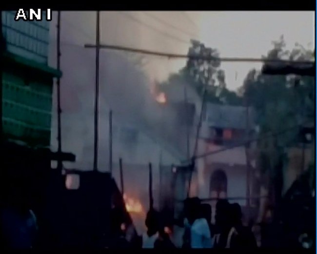 В Індії горить завод феєрверків, 8 людей загинуло