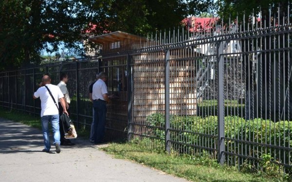 Попри зливу луцький стадіон готовий до «Дніпра»