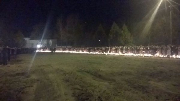 Громада Каменя-Каширського освятила паску на місці,  де раніше стояла церква. ФОТО