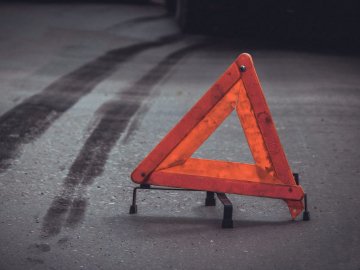 Після того, як збив людину, втік із села: як покарали водія за смертельну аварію на Волині