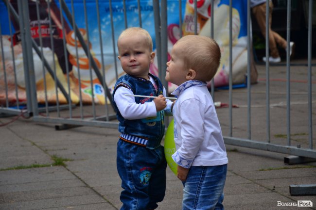 Пісні та вареники: у Луцьку відбувся фестиваль національної кухні. ФОТО