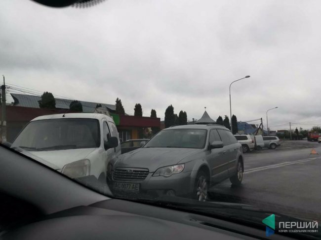 На виїзді з Луцька зіткнулися дві автівки