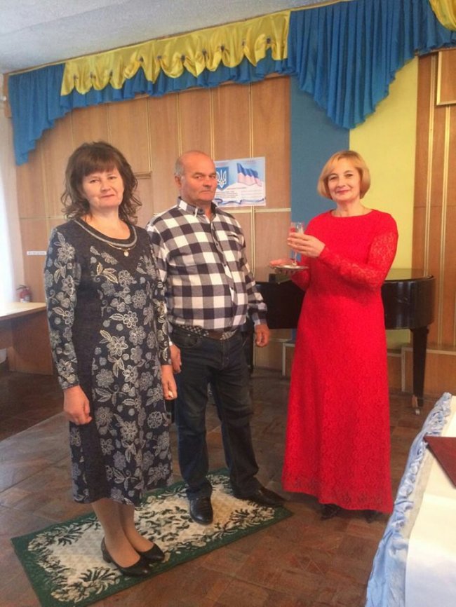 Любов тривалістю у 30 років: волинське подружжя відгуляло перлинове весілля