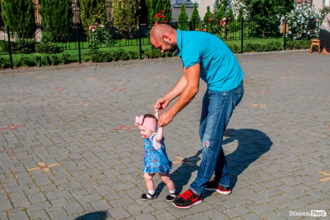 Різнобарв’я квітів та запашний мед: як у Луцьку святять «маковійчики». ФОТО