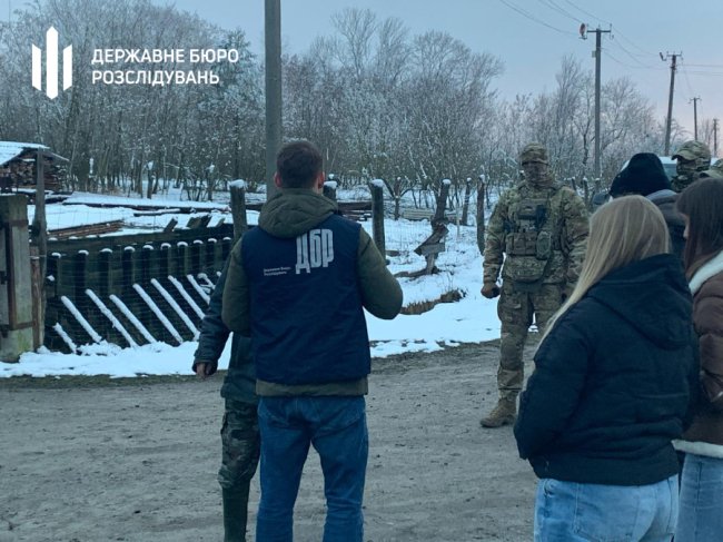 На Волині правоохоронець організував вирубку лісу на кордоні