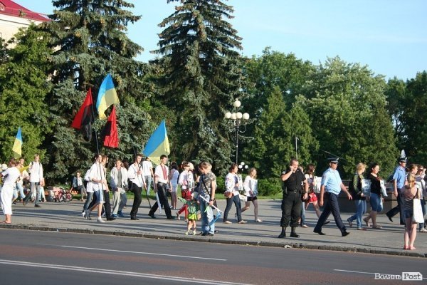 У Луцьку пройшов Марш пам'яті Героїв. ФОТО