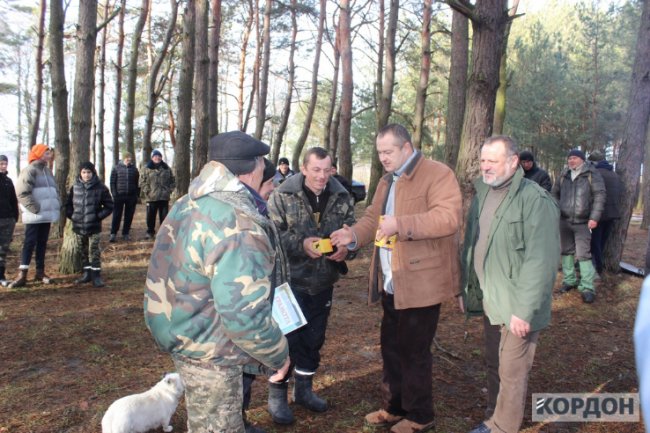 Як на волинському озері змагалися рибалки. ФОТО