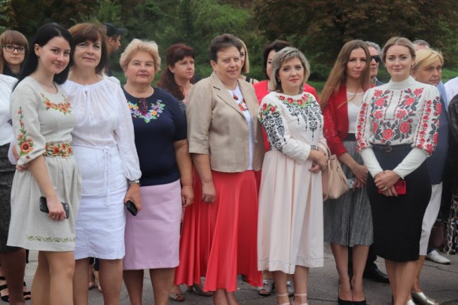 У Володимирі розгорнули 10-метровий прапор. ФОТО