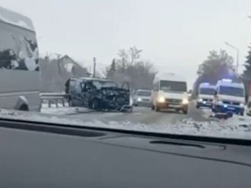 Водій не впорався з керуванням: повідомили подробиці ДТП на Волині з пасажирським автобусом