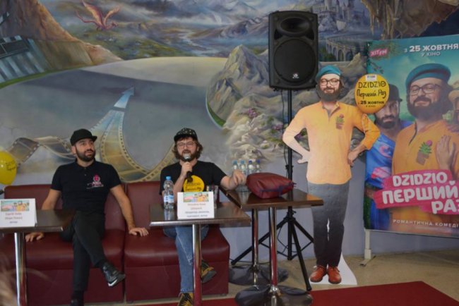 У Ковелі Dzidzio презентував фільм та роздав автографи. ФОТО