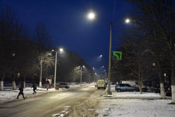 На луцькому бульварі Дружби Народів змінили освітлення