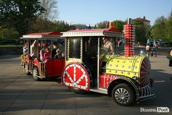 Луцьк відпочиває. ФОТО