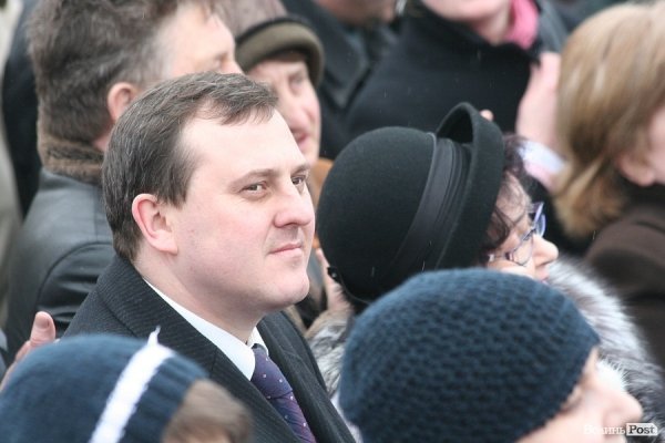 «Вставай, Україно» у Луцьку: обличчя протесту. ФОТО